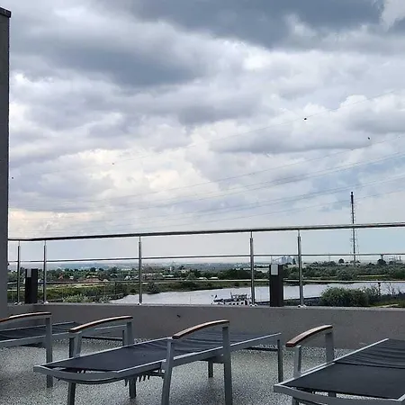 Ξενοδοχείο με διαμερίσματα Yamada Năvodari