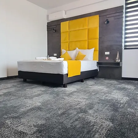 Ξενοδοχείο με διαμερίσματα Yamada 4*